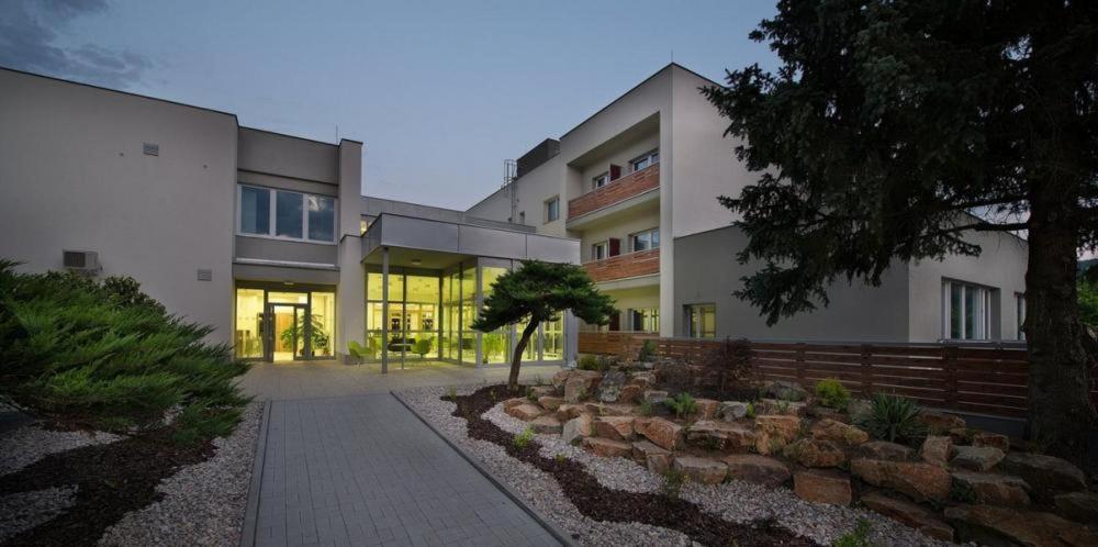 Hotel Kraskov Active Resort Třemošnice Eksteriør bilde